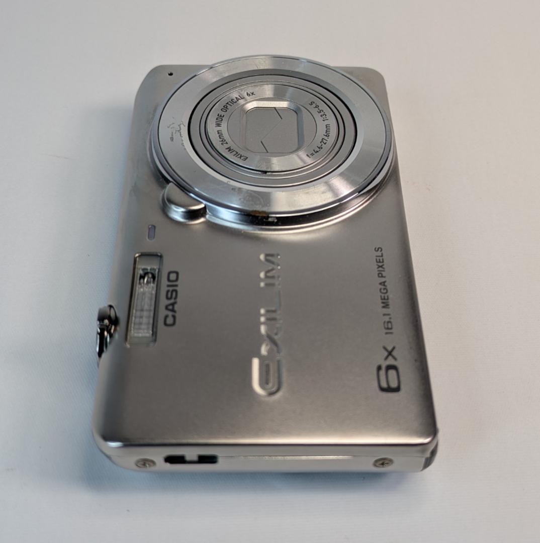 CASIO EXILIM EX-ZS25 コンパクトデジタルカメラ