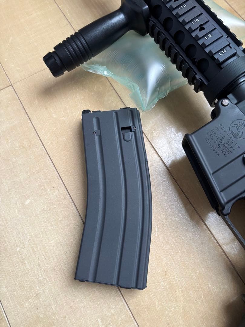 東京マルイ　ガスブローバックマシンガンCQBR ブロック1