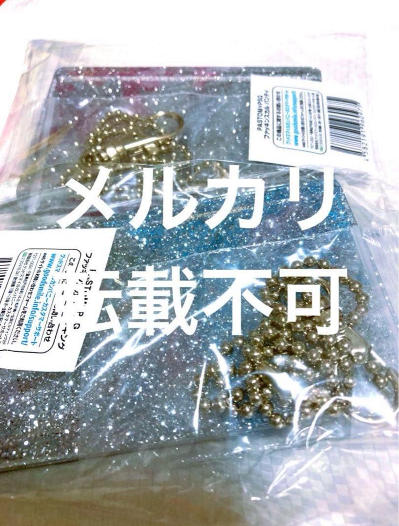 パンティ&ストッキングwithガーターベルト アクリルパスケース　定期入れ