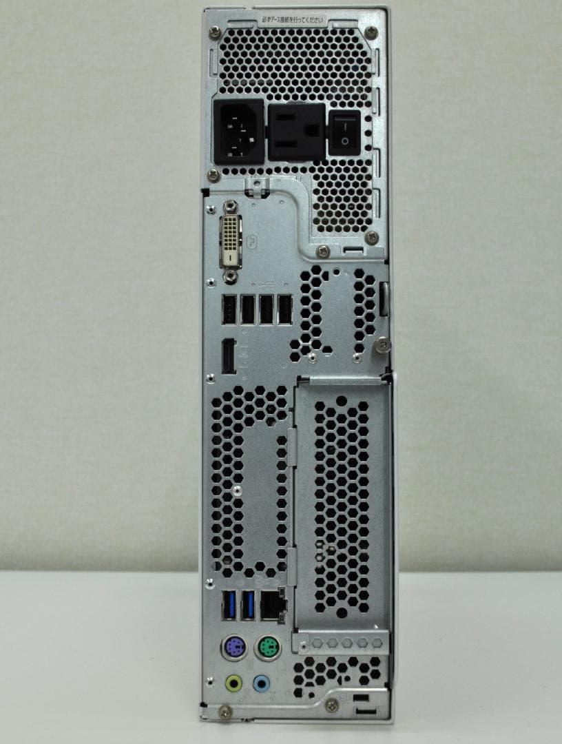 パソコン Core i3(第6世代) FUJITSU D556/PX Win11