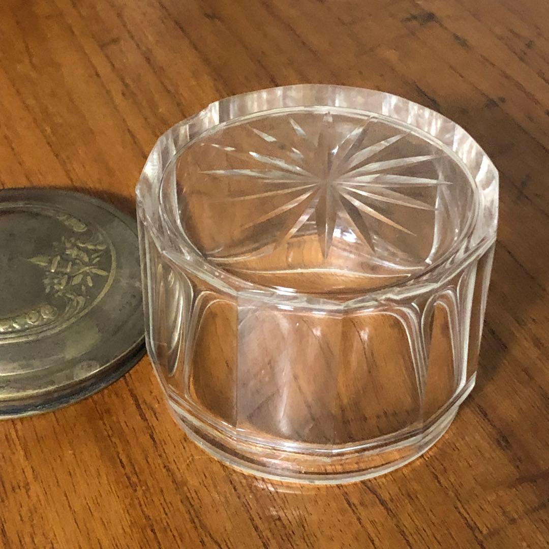 ◆488◆アンティーク ビンテージ 銀色蓋付ガラス小物入れ box