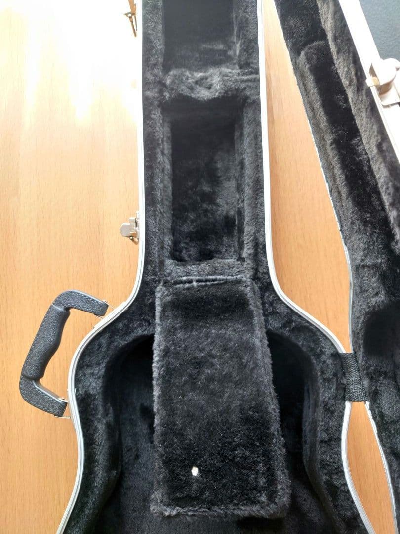 SKB-300 ミニギター・薄型アコギ用ハードケース【リトルマーチン等に】