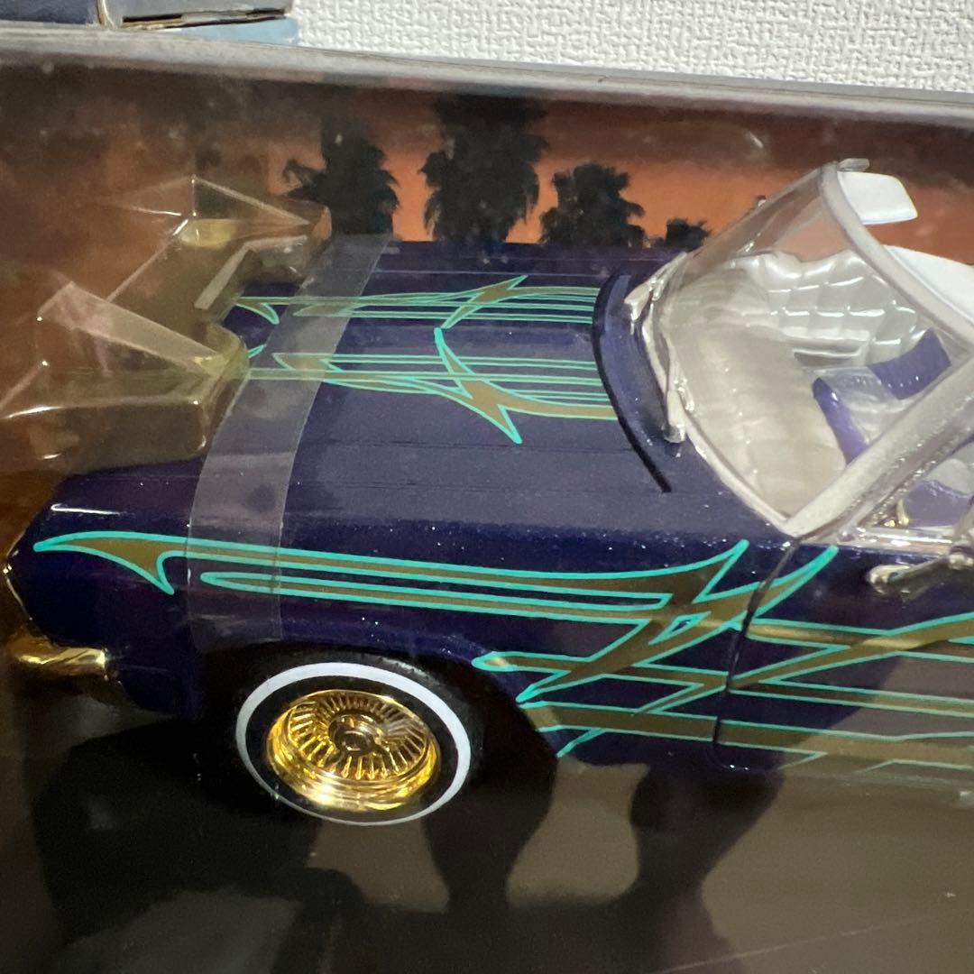 65 インパラ ミニカー hotwheel lowrider magazine