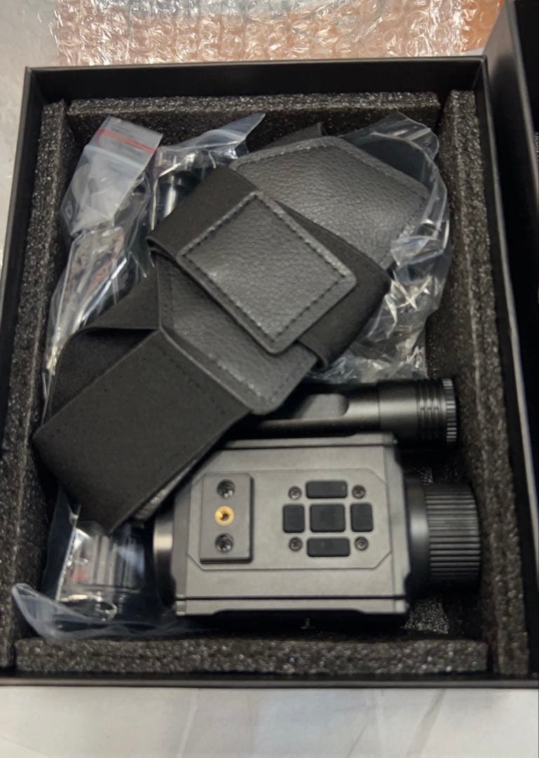 850nm ナイトビジョン 単眼鏡 ヘッドマウント オマケ付き 安売り中