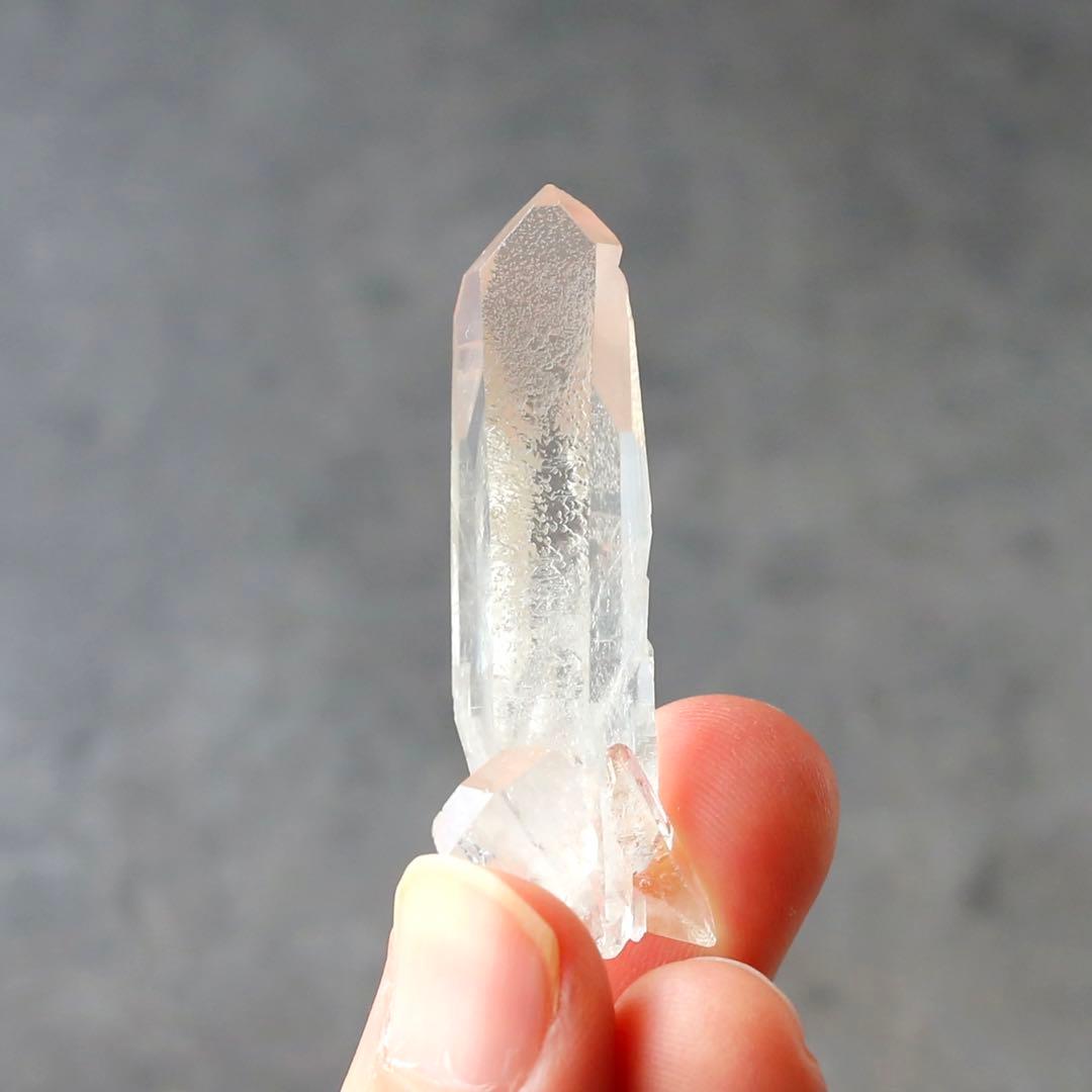 ダブルポイント ヴィジョンクォーツ 水晶 天然石 希少 鉱物 両剣水晶