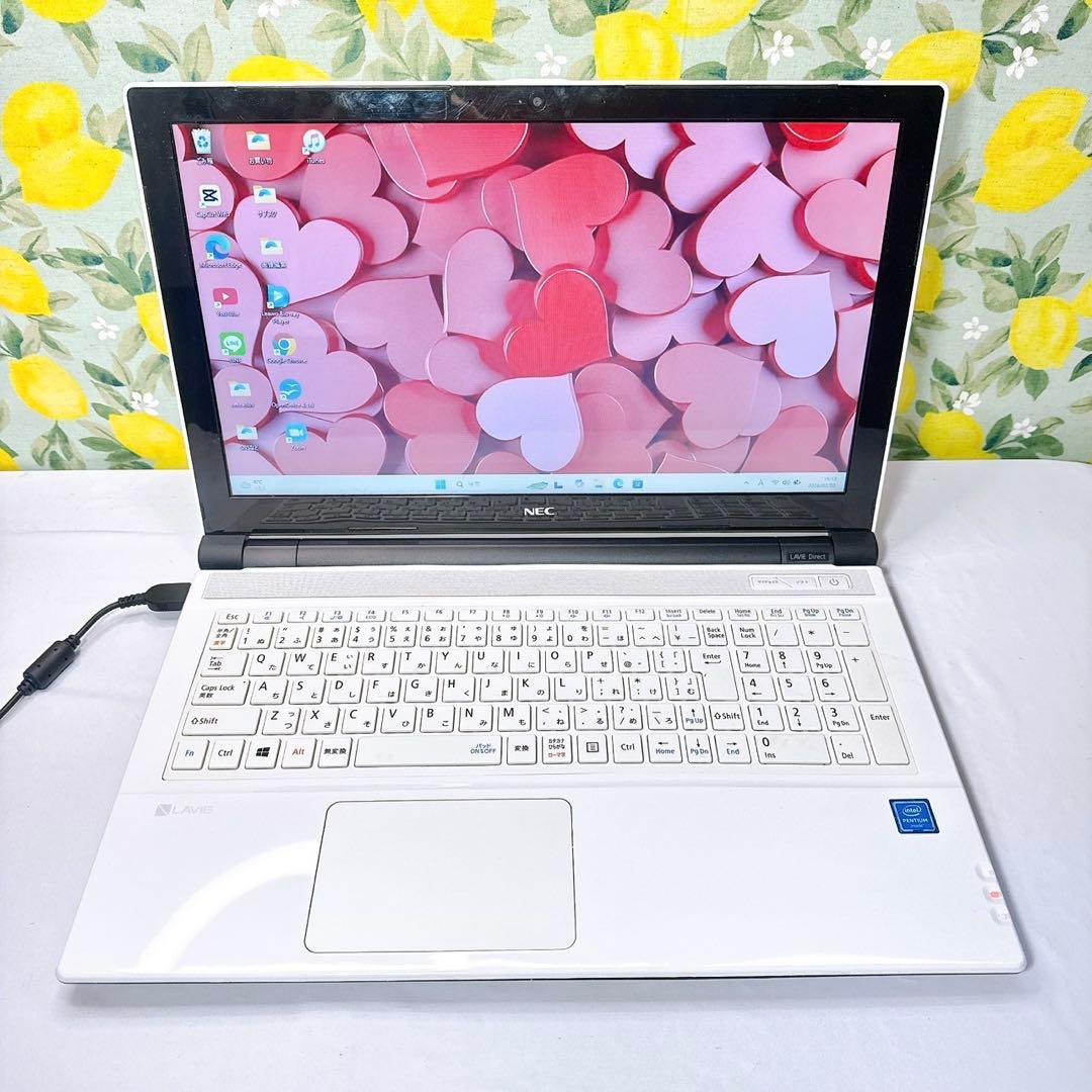 新品SSD❤️Windows11❤️薄型ホワイト❤️面倒な設定済み❤️届いたらすぐ使える