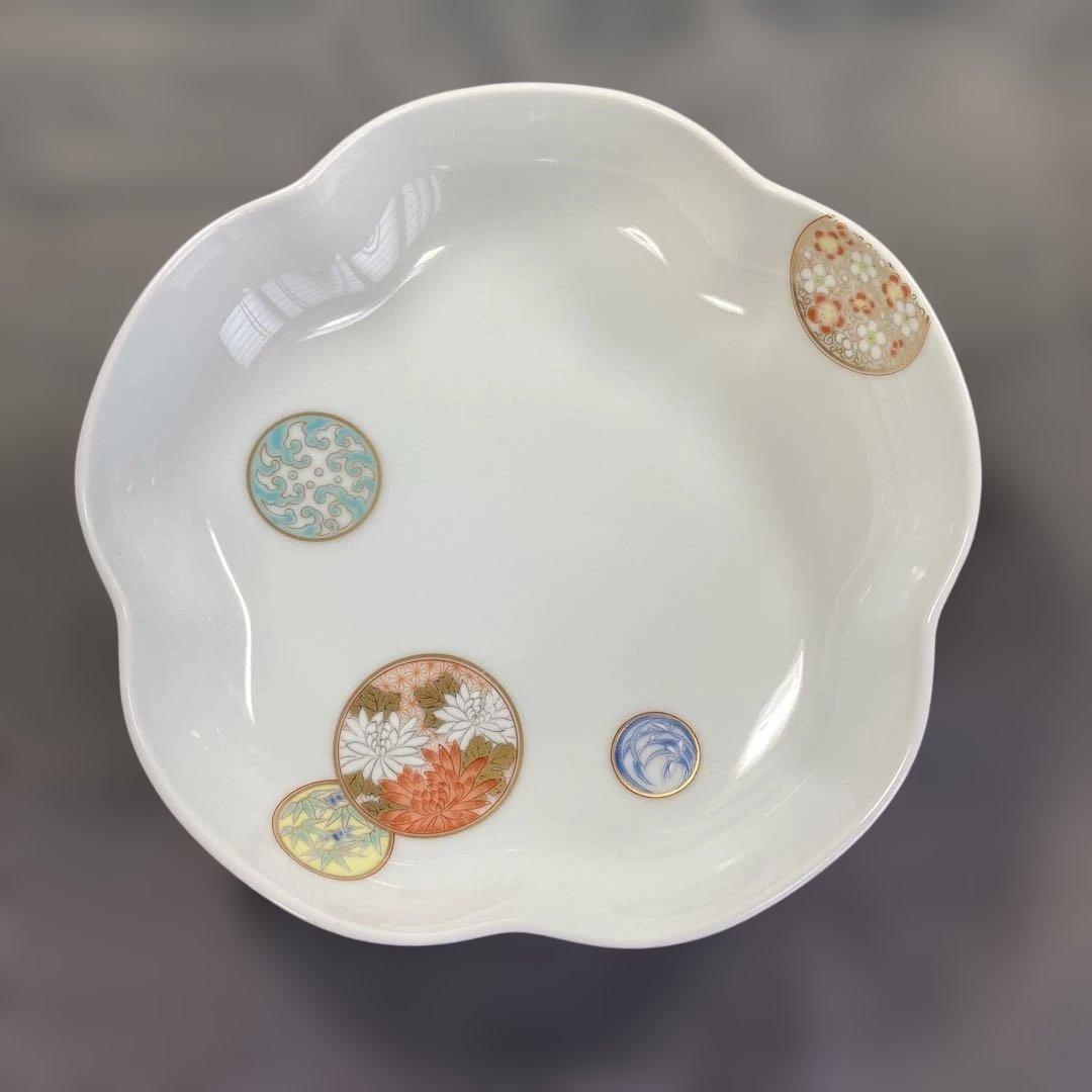 宮内庁御用達　深川製磁　寿赤絵　ペア蓋物　梅型6号鉢