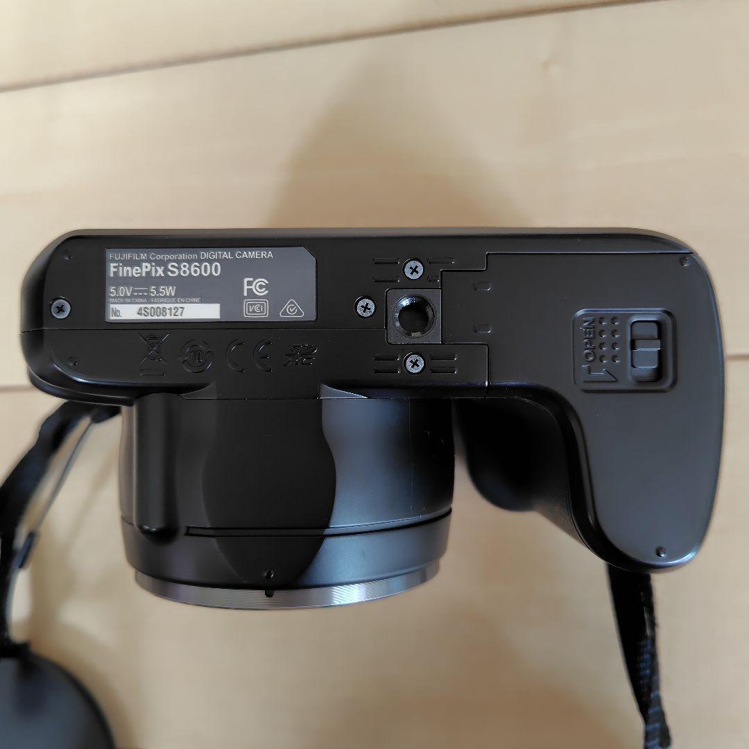 FUJIFILM Finepix S8600デジタルカメラ