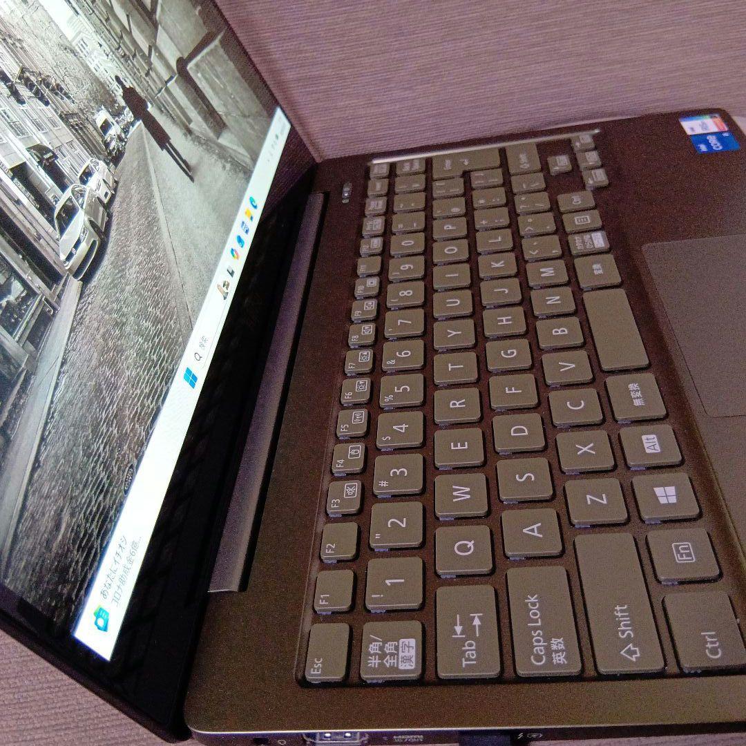 美品 E⑦ 富士通　FMVC90E3K　CH90/E3