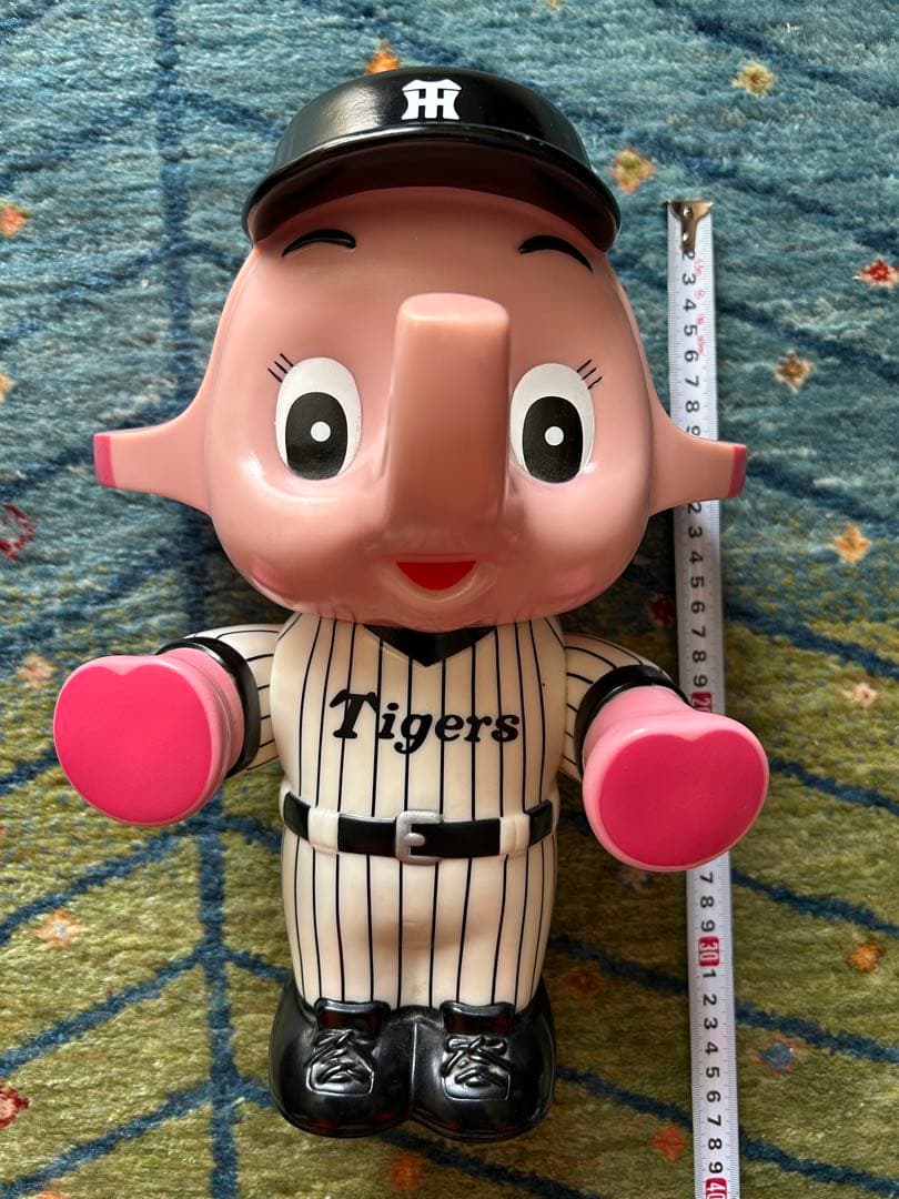 阪神タイガース　サトコチャンバンク　フィギュア