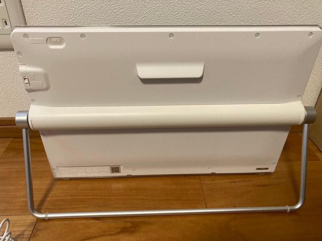ブルーレイプレーヤー/HDDレコーダー付ポータブルデジタルテレビ