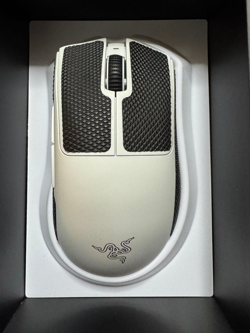 Razer DeathAdder V3 Pro ホワイト