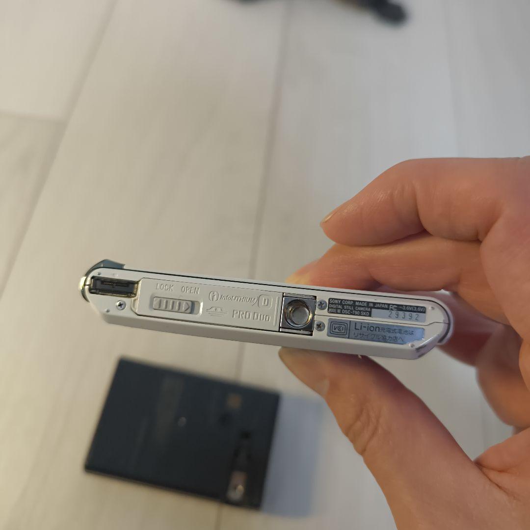 SONY Cyber-shot DSC-T90 コンパクトデジカメ ジャンク