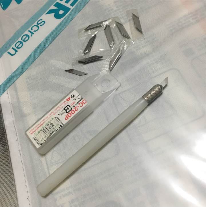 【送料込】スクリーントーン100枚以上‼︎※トーンカッター付き