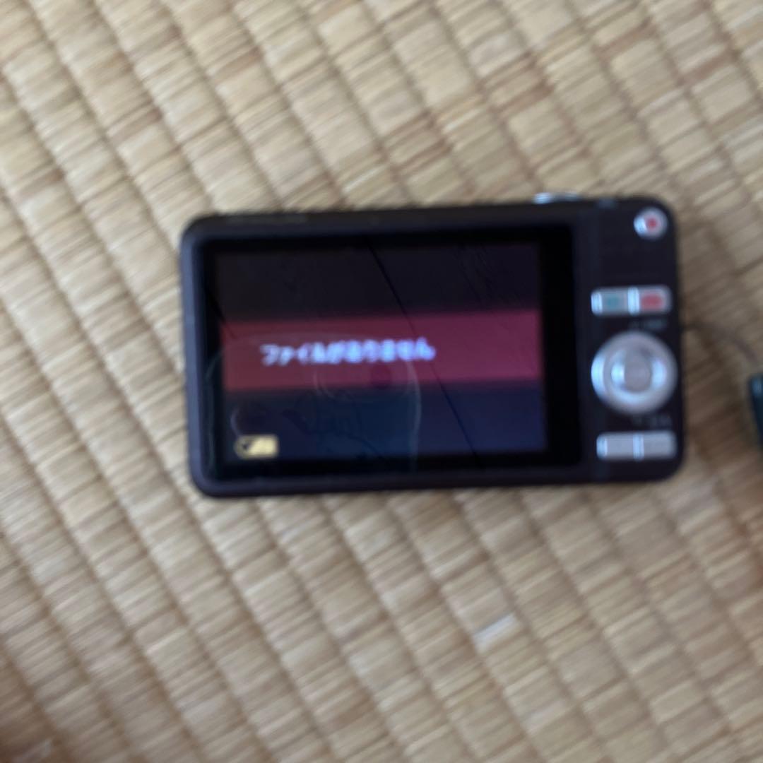 デジタルカメラ CASIO EXILIM EX-Z85 9.1MP