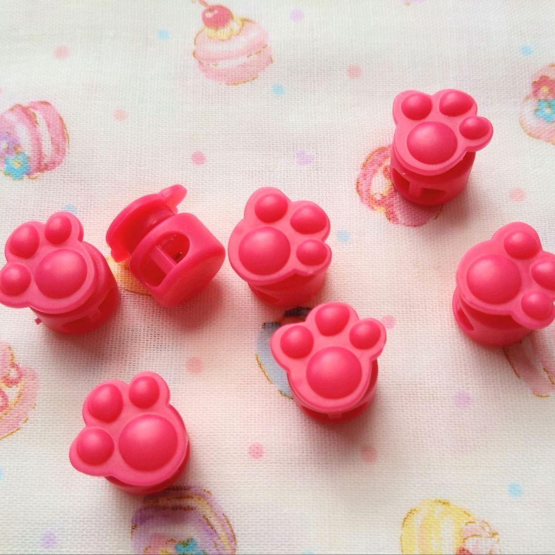 【完売】コードストッパー　濃ピンク　肉球　7個SET