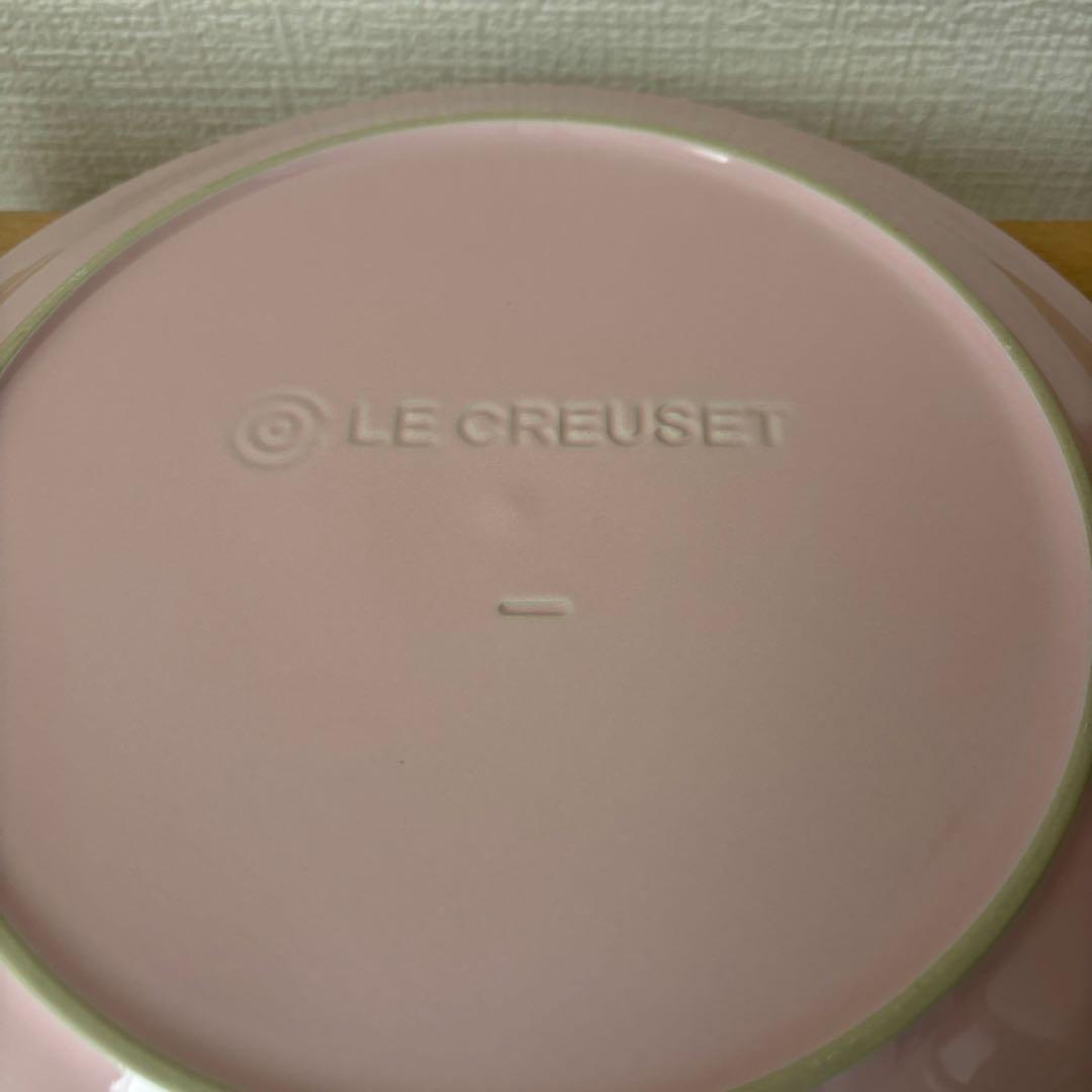 ⚫︎ル・クルーゼ　ペア　ラウンドプレート　お皿　ピンク 　　　　　　　　　　　　a