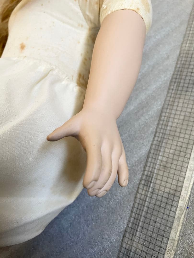 高級ビスクドール 女の子 お座りポーズ シューズ　ソックス