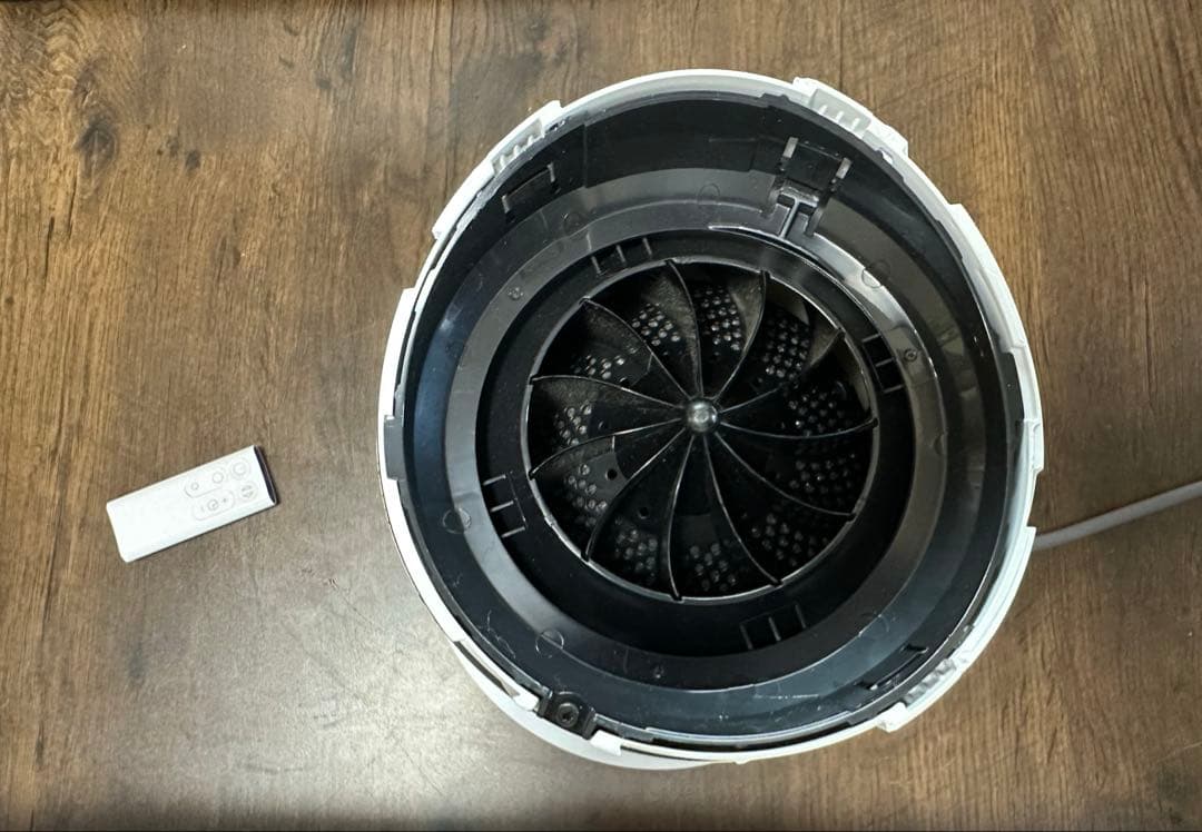 dyson cool AM07 tower fan　2022年製
