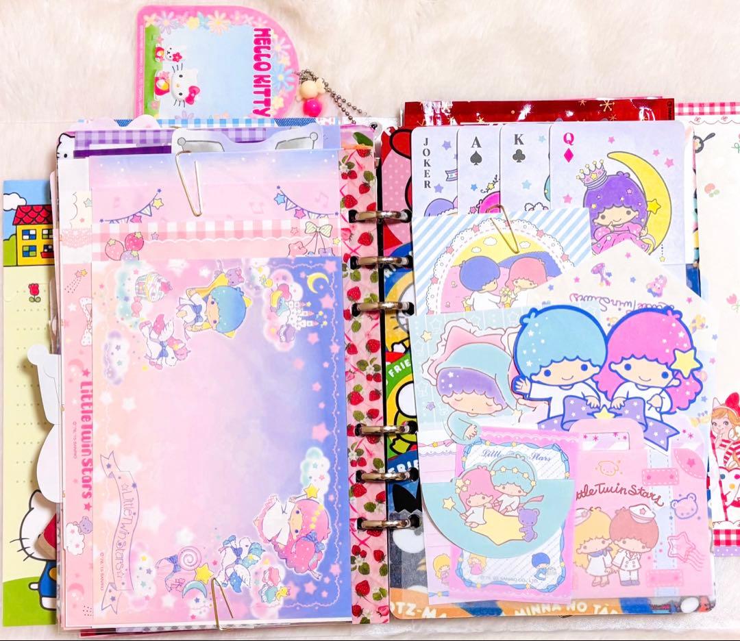 おすそ分けファイル　バイブルバインダー　サンリオ　大容量　【限定1点】