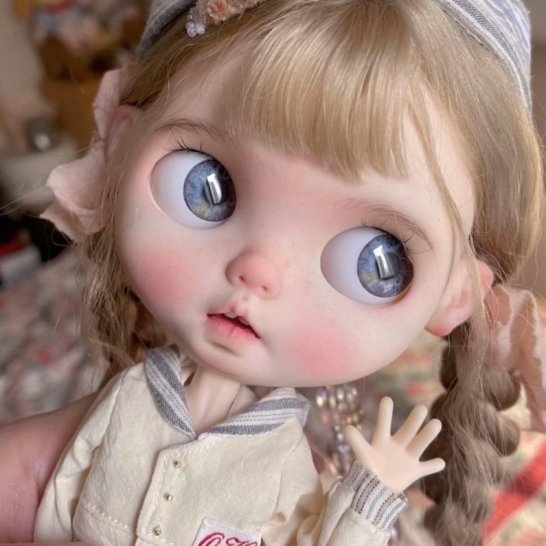 カスタムブライス 人形 作家様 幼い 小さな歯 かわいい キュート 郡郡