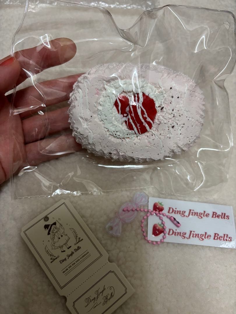 s*e様 ding jingle bells いちごケーキ　醇泥　海外スクイーズ