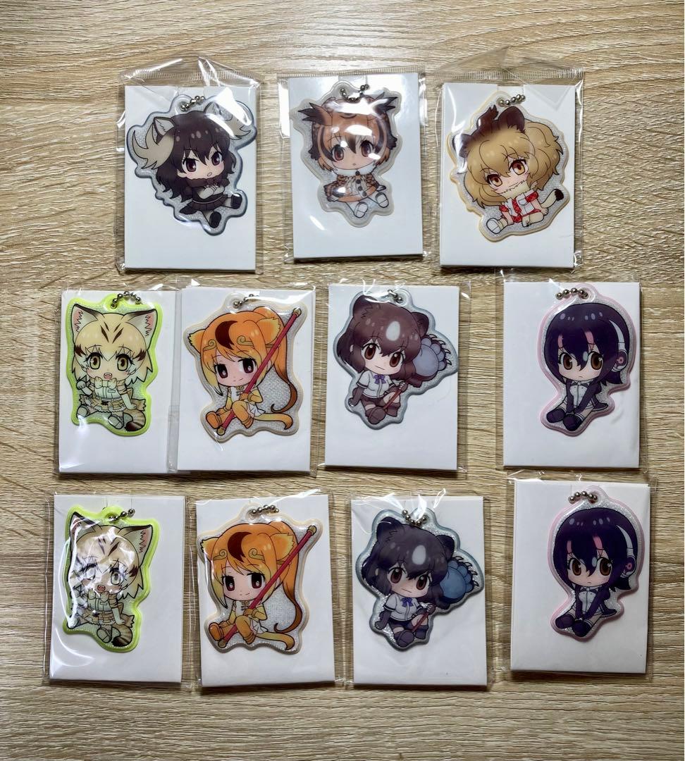 けものフレンズ　缶バッジ　ステッカー　キーホルダー　ダイカットコースター　大量