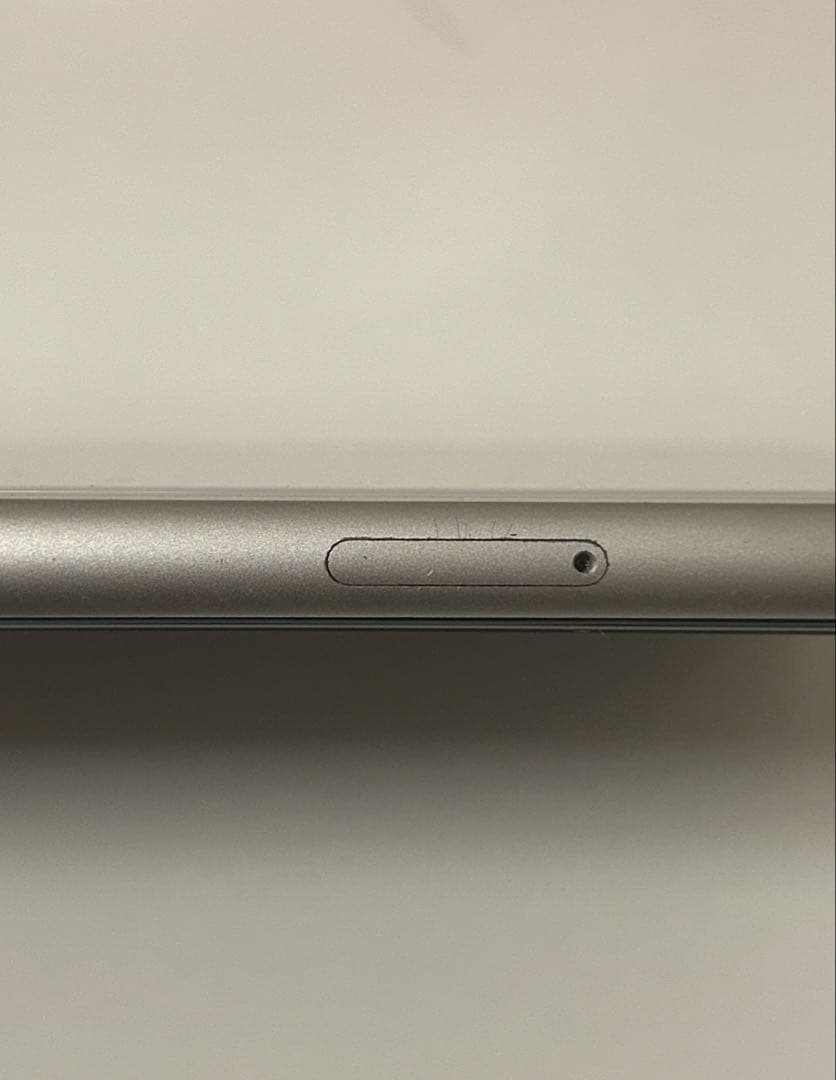 iPhone 11 ホワイト 128 GB SIMフリー