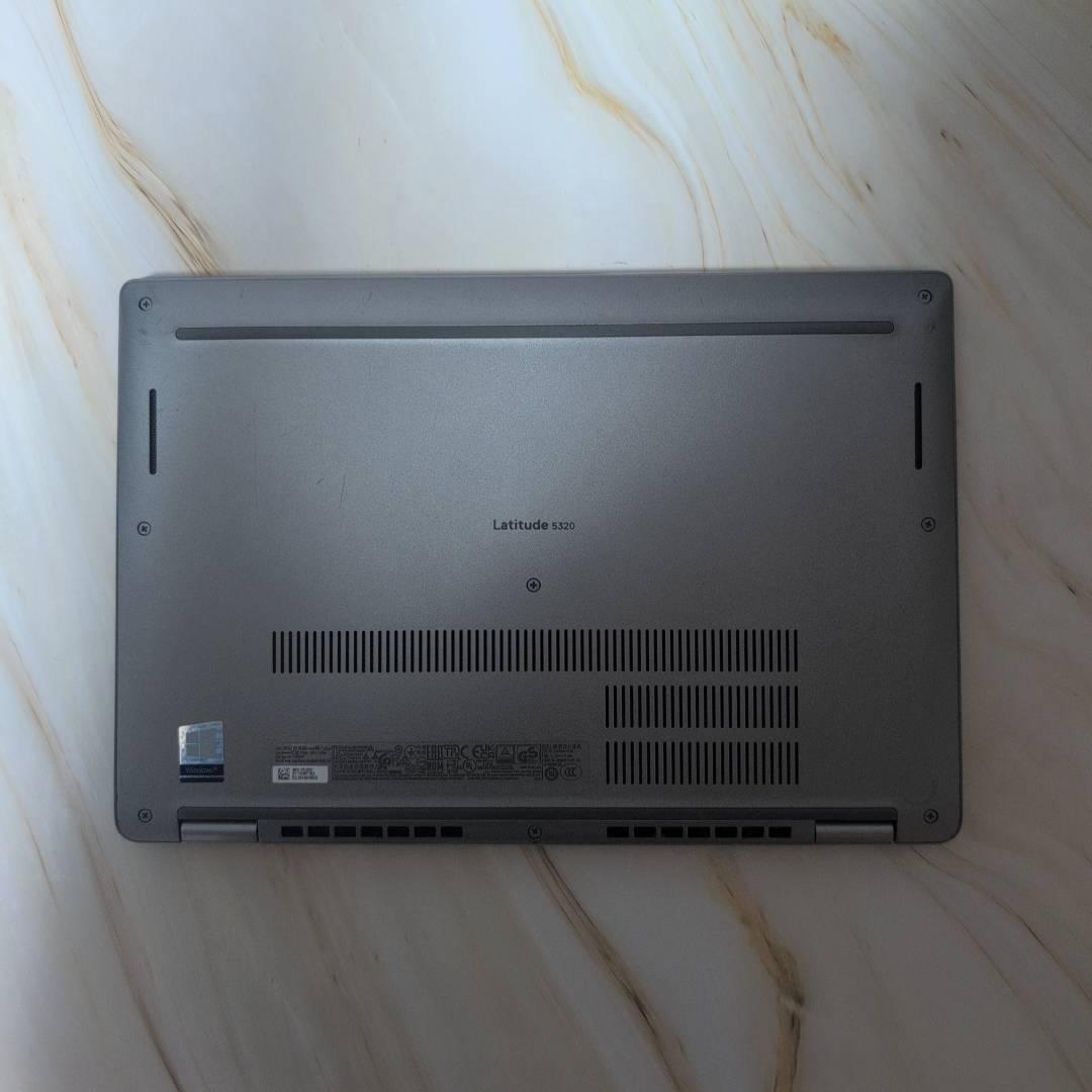 第11世代 i7 DELL Latitude（Win11）8GB/SSD256