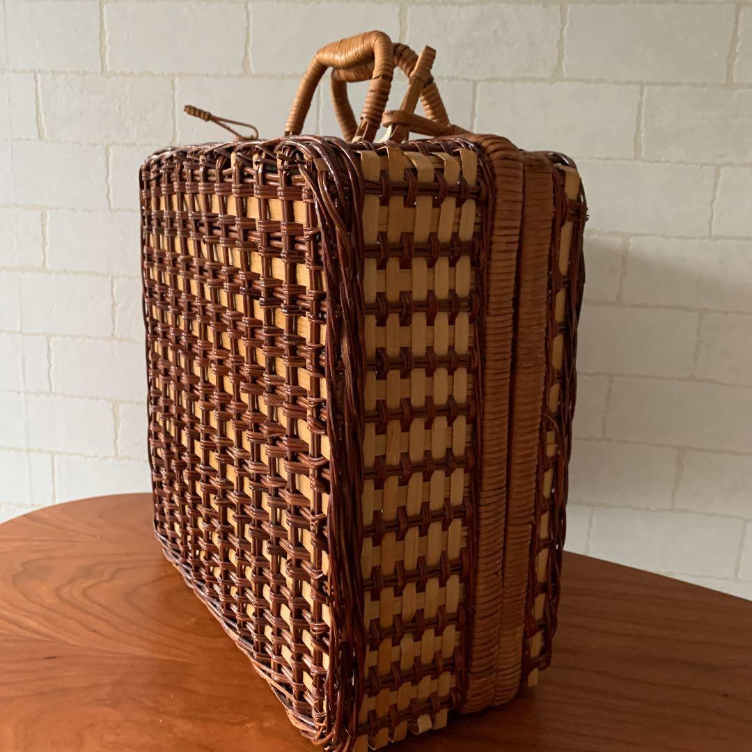 ピクニックバスケット  ふた付き  かごバッグ  かごバスケット