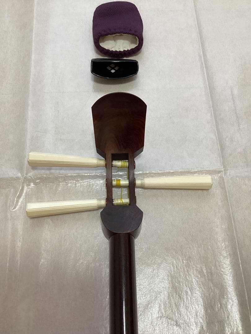 地唄三味線　中棹　ケース付き