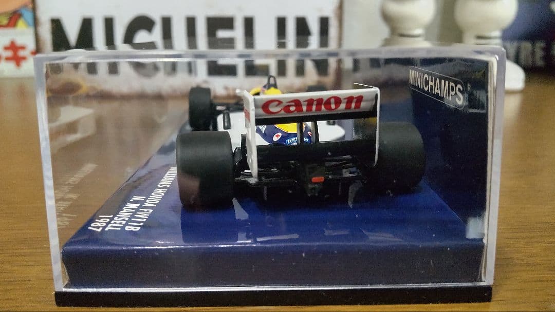 ミニチャンプス製.ウイリアムズ.ホンダ.ＦＷ１１Ｂ.１９８７年. マンセル仕様