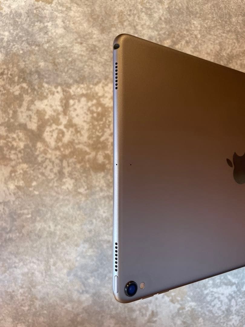 iPad Pro 10.5インチ 64GB／ Apple Pencil 第１世代