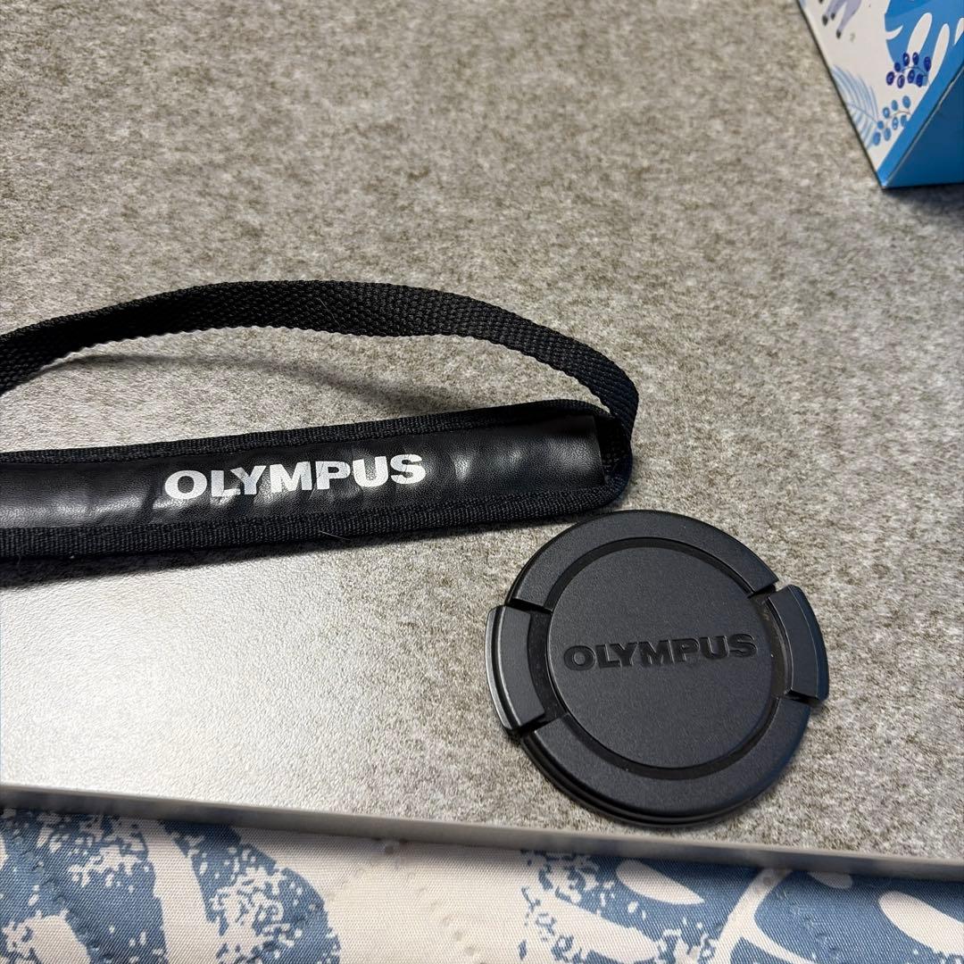 OLYMPUS スタイラス　SP-820UZ