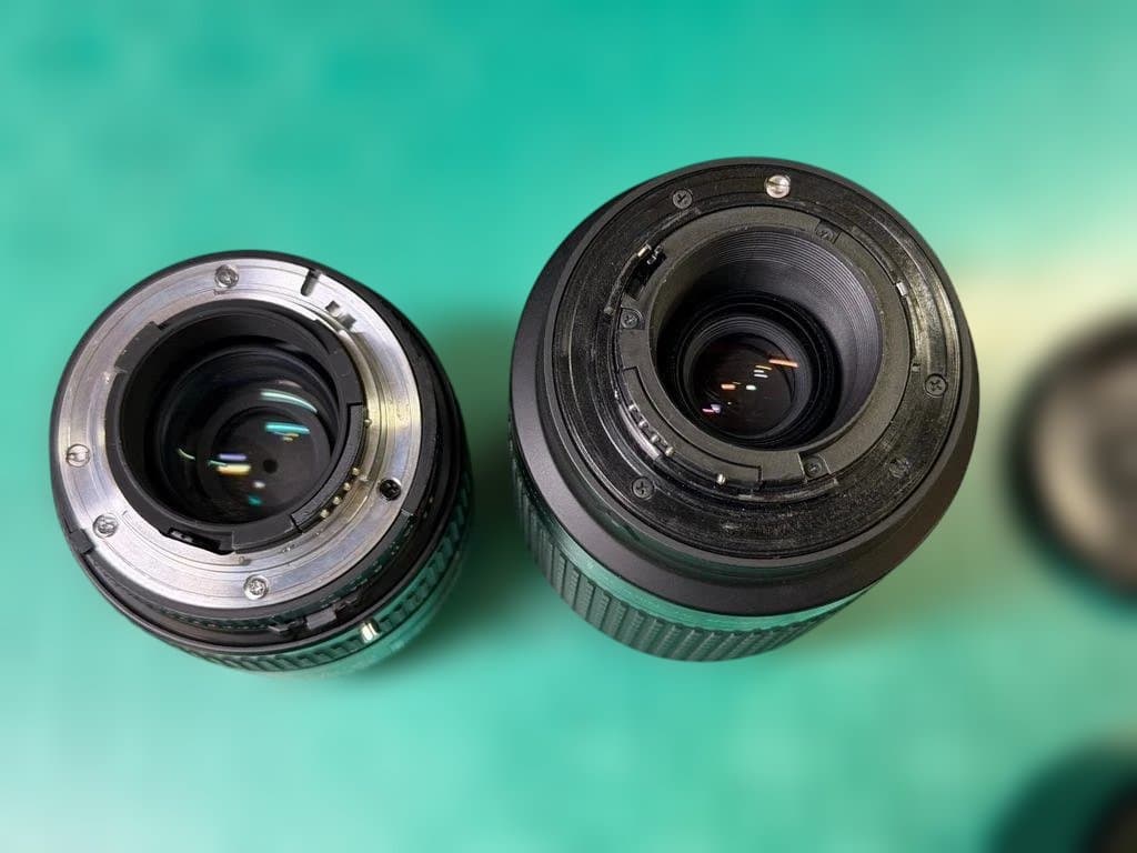 Nikon D7000 ショット数 408枚！ 純正レンズ２本付き