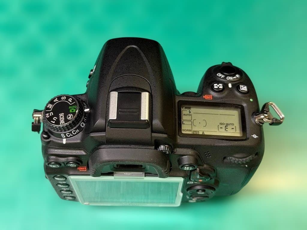 Nikon D7000 ショット数 408枚！ 純正レンズ２本付き