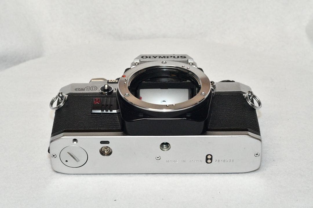 《動作品》OLYMPUS OM10+ZOOMレンズ a414
