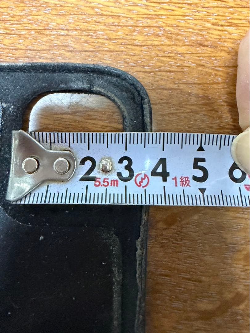 Louis Vuitton ブラック レザー 手帳型ケース