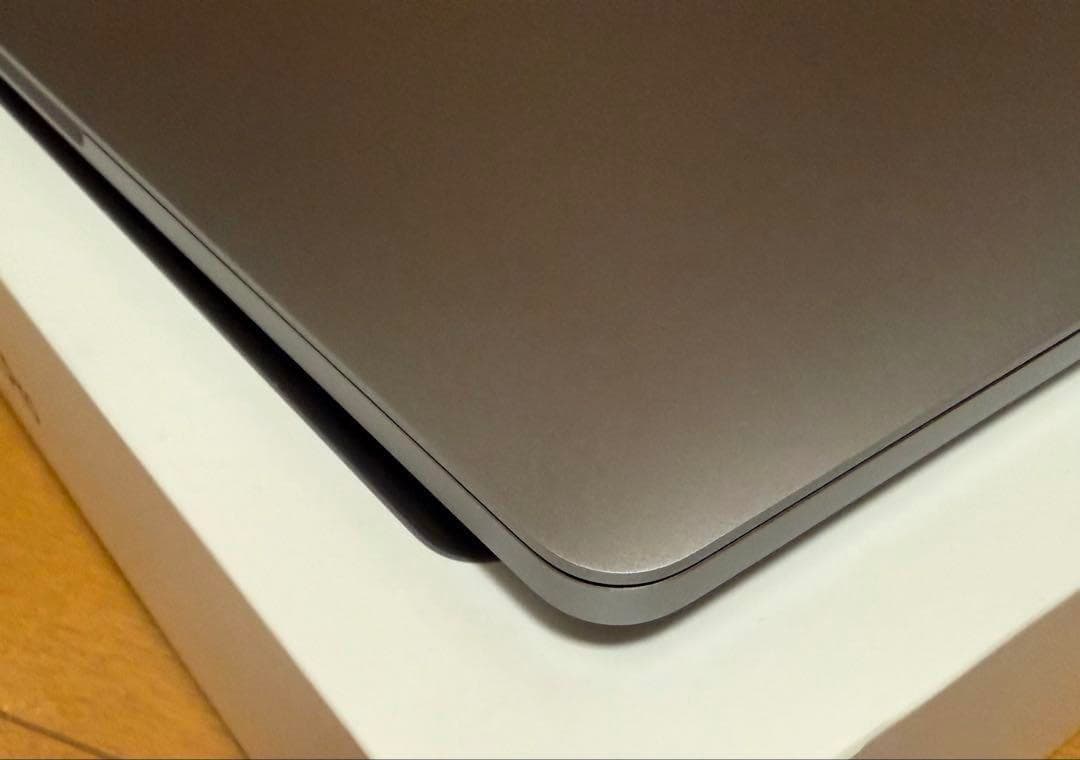 未使用近いMacBookPro M2-16-512 Office 2024付き