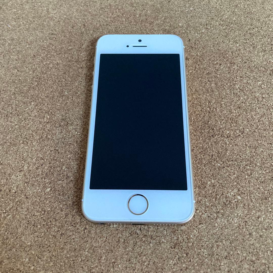 3914【早い者勝ち】美品☆iPhoneSE 64GB SIMフリー☆