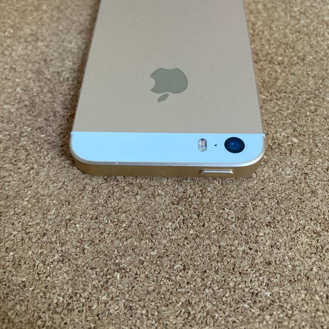 3914【早い者勝ち】美品☆iPhoneSE 64GB SIMフリー☆