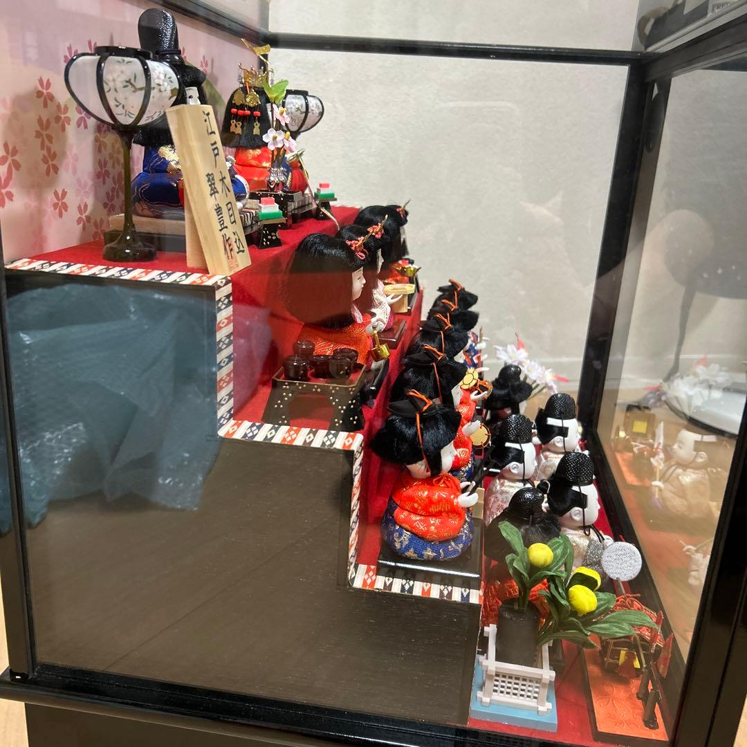 美品　オルゴール付き雛人形　ガラスケース入り　木目込