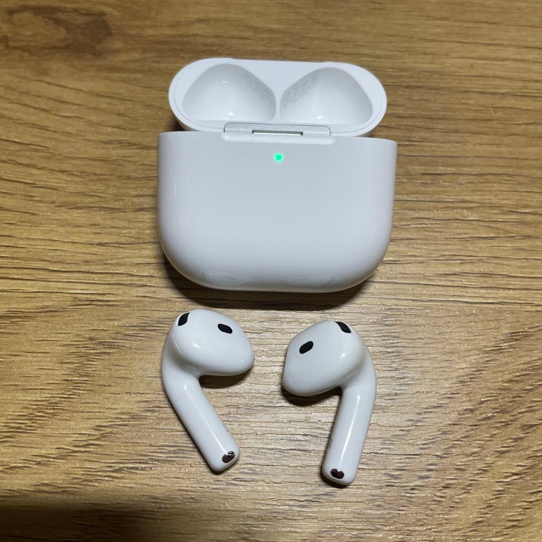 Apple Airpods 第4世代　ANC ノイズキャンセリング付き