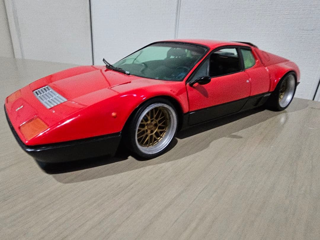 CHRONO　1/18　FERRARI BB512 RED