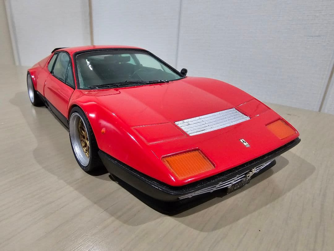 CHRONO　1/18　FERRARI BB512 RED