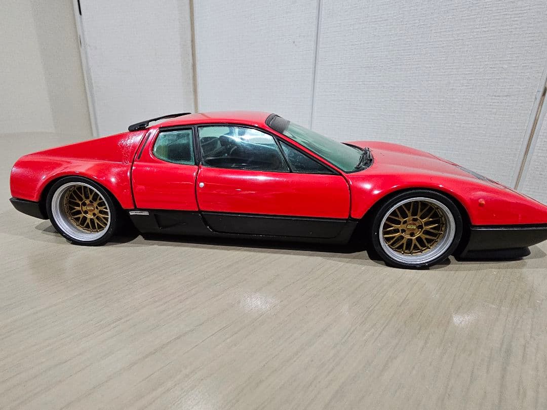 CHRONO　1/18　FERRARI BB512 RED