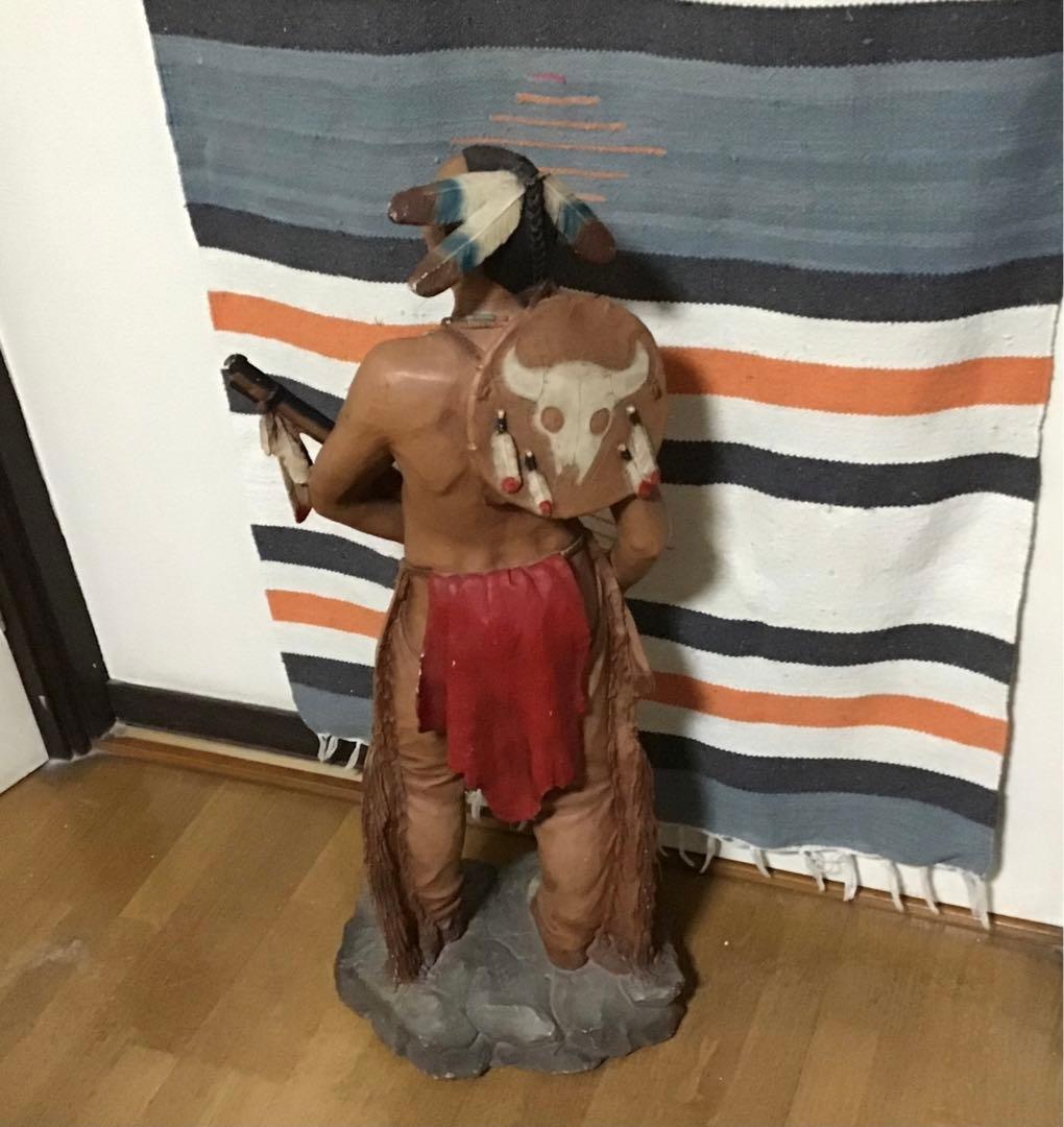 ネイティブアメリカン インディアン像