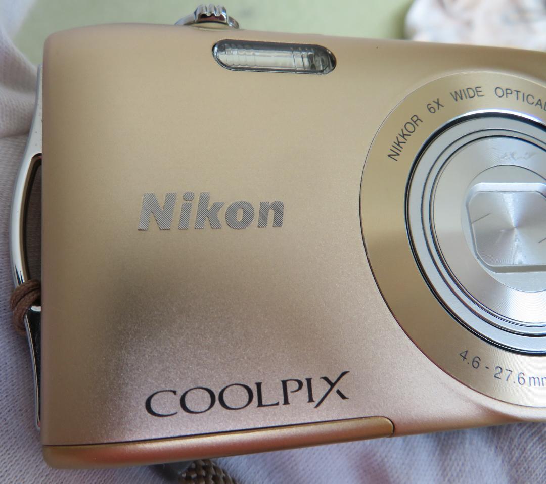 ■　動作済/Nikon COOLPIX S3300/光学6倍/1.6M/金　■