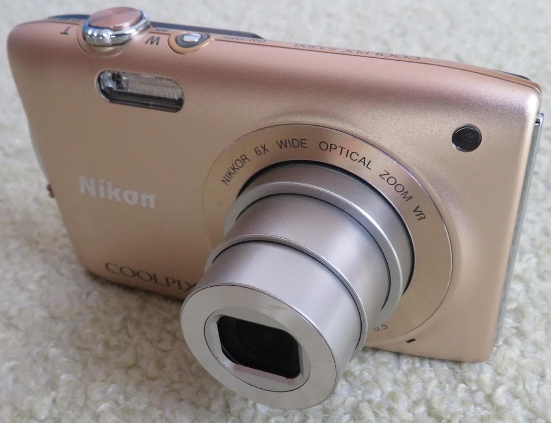 ■　動作済/Nikon COOLPIX S3300/光学6倍/1.6M/金　■