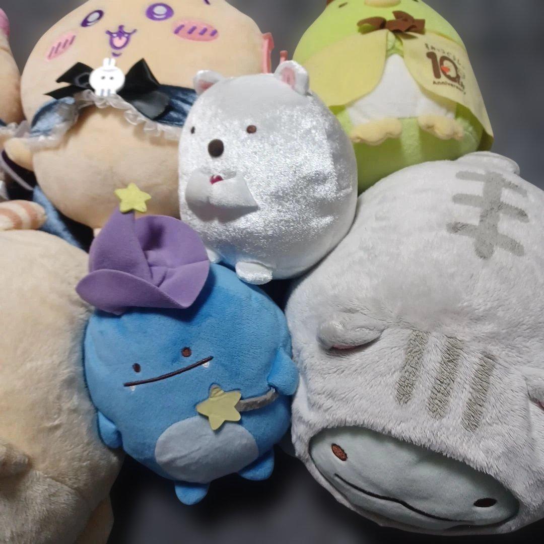 ちいかわ　ぬいぐるみ　サンリオ　すみっコぐらし